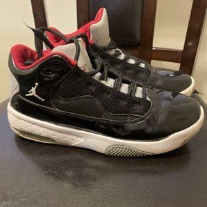 Nike Air Jordan Max Aura 2 Black Gym Red  CN8094-006 Youth Shoes size 5.5Y